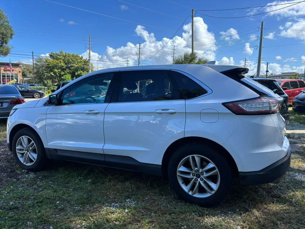 2017 Ford Edge Image 5
