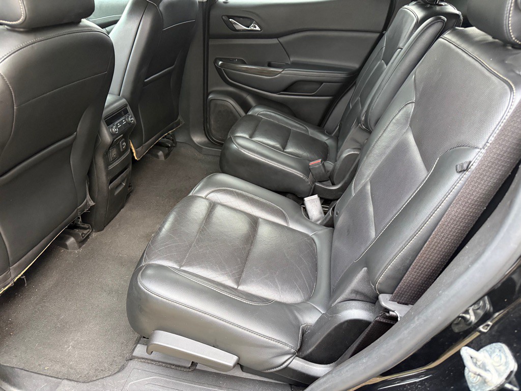 2019 GMC Acadia Image 7