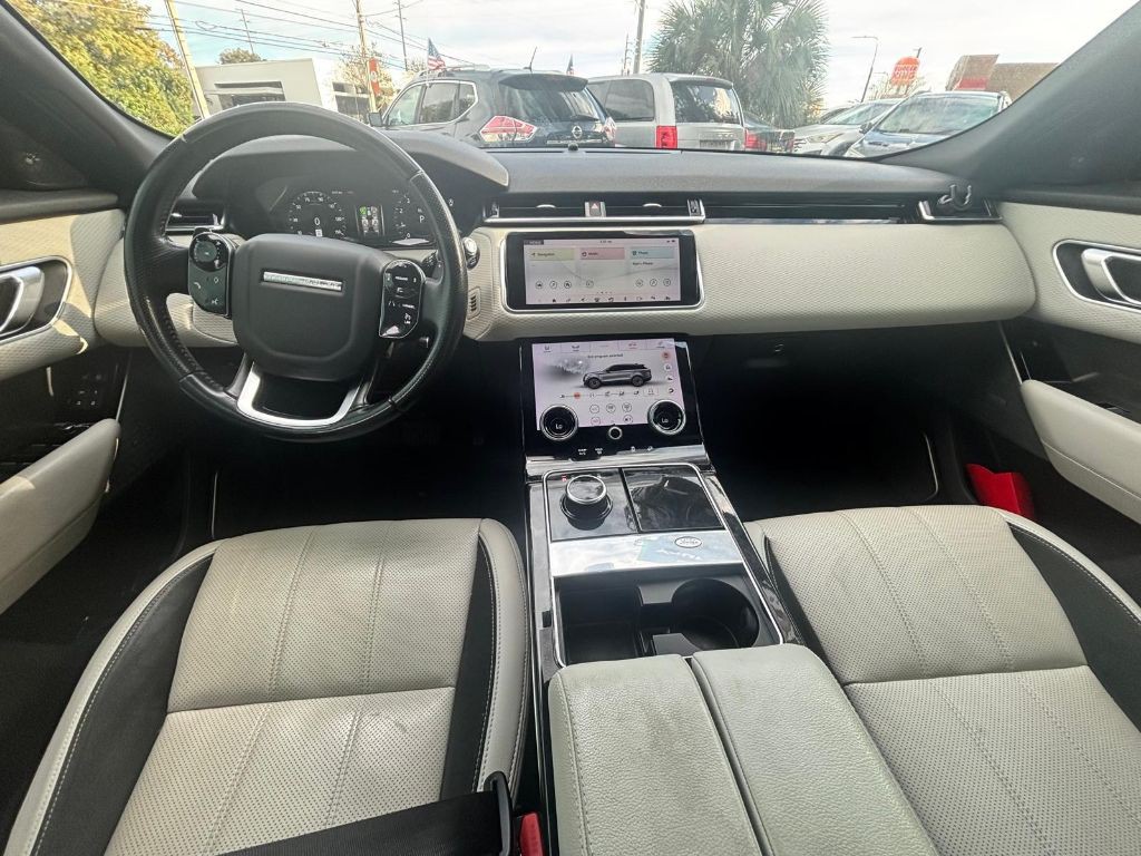 2018 Land Rover Range Rover Image 5