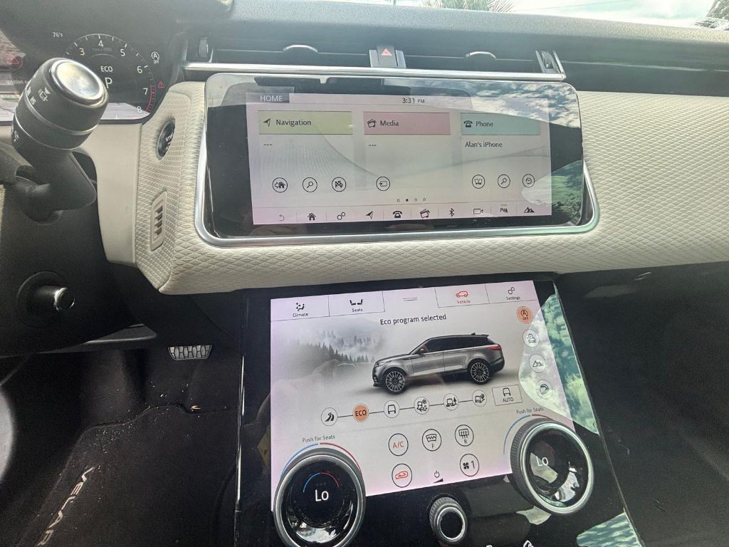 2018 Land Rover Range Rover Image 8