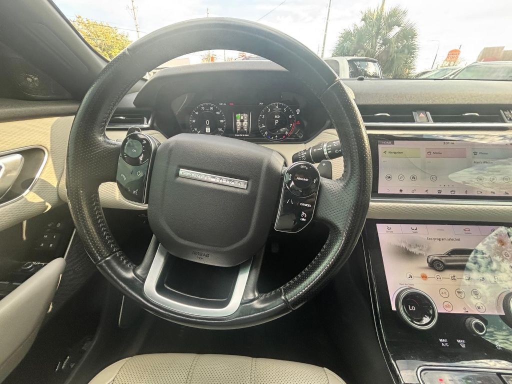 2018 Land Rover Range Rover Image 10