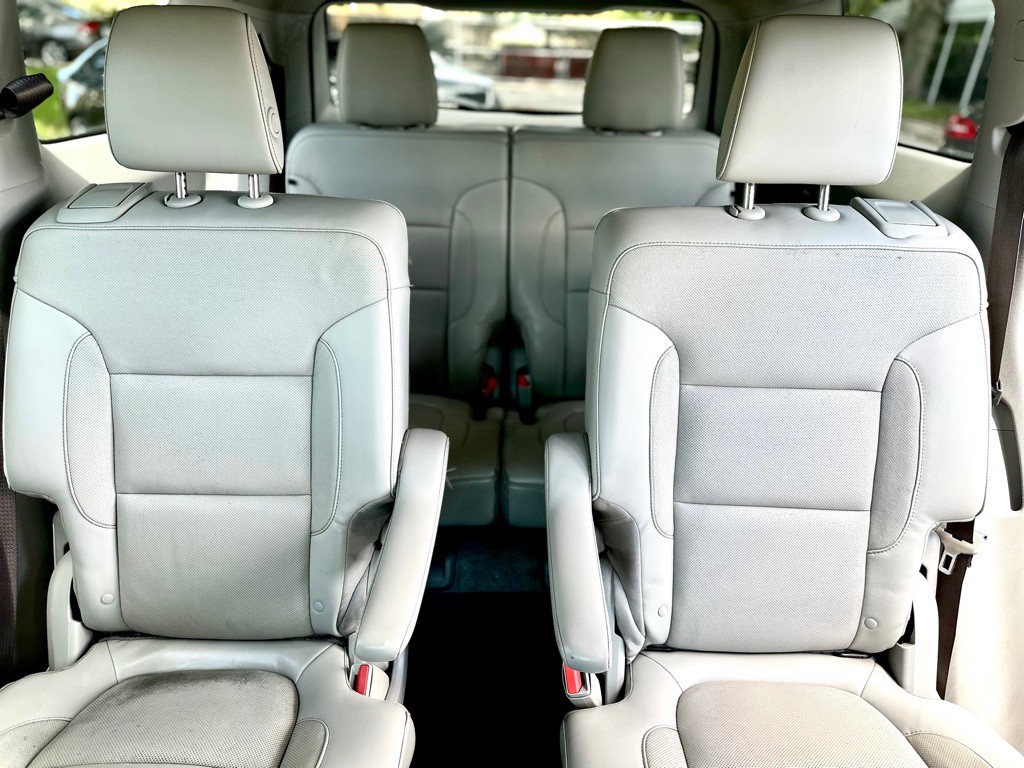 2017 GMC Acadia Image 13