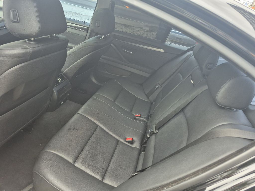 2015 BMW 5 Series Image 15