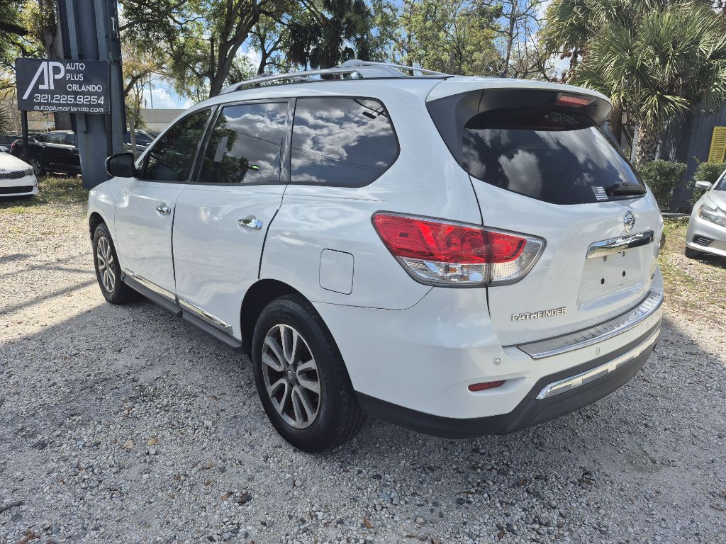 2013 Nissan Pathfinder Image 6