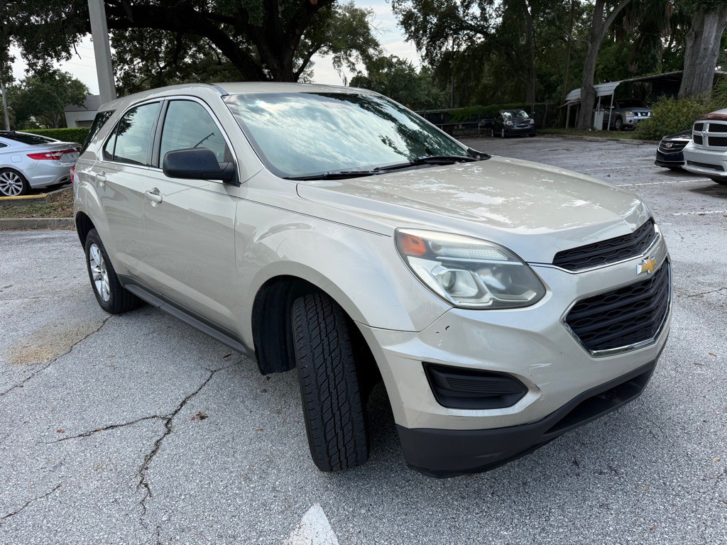 2016 Chevrolet Equinox Image 2