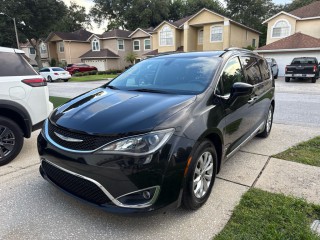 Image for 2017 Chrysler Pacifica Touring Plus ID: 7680194