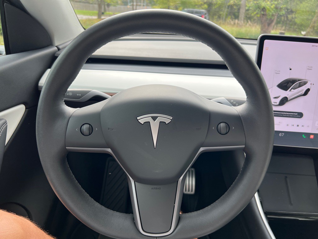 2020 Tesla Model Y Image 17