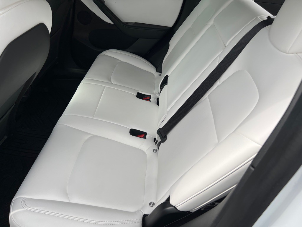 2020 Tesla Model Y Image 22