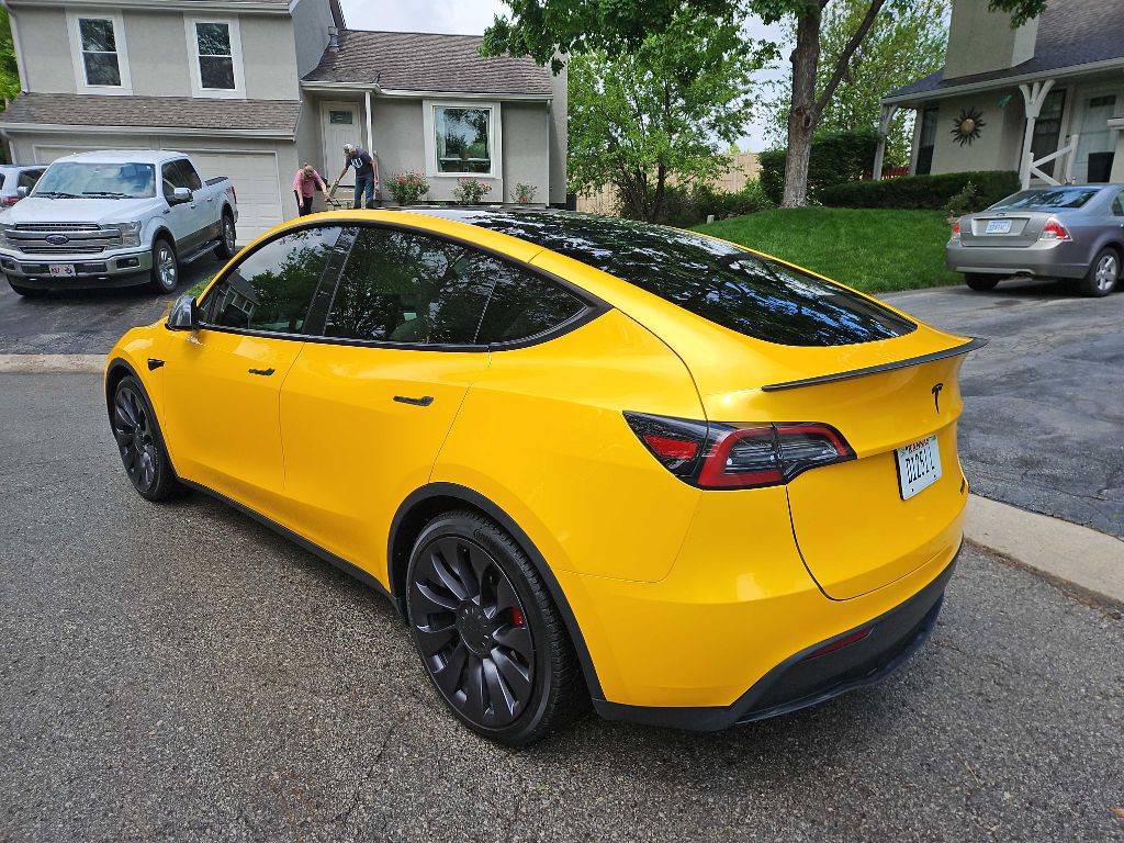 2021 Tesla Model Y Image 7
