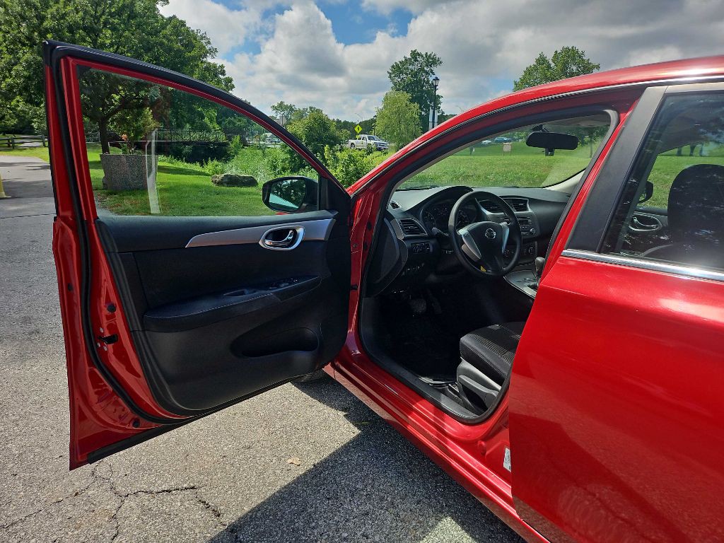 2014 Nissan Sentra Image 9