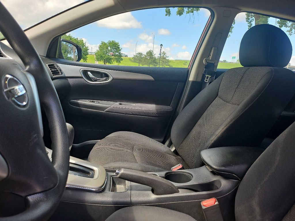 2014 Nissan Sentra Image 12