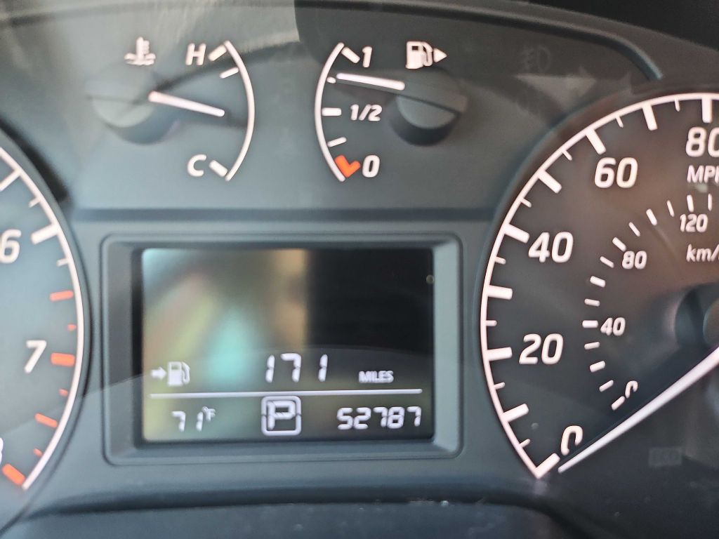 2014 Nissan Sentra Image 13