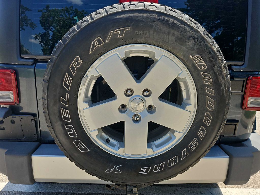 2008 Jeep Wrangler Image 23