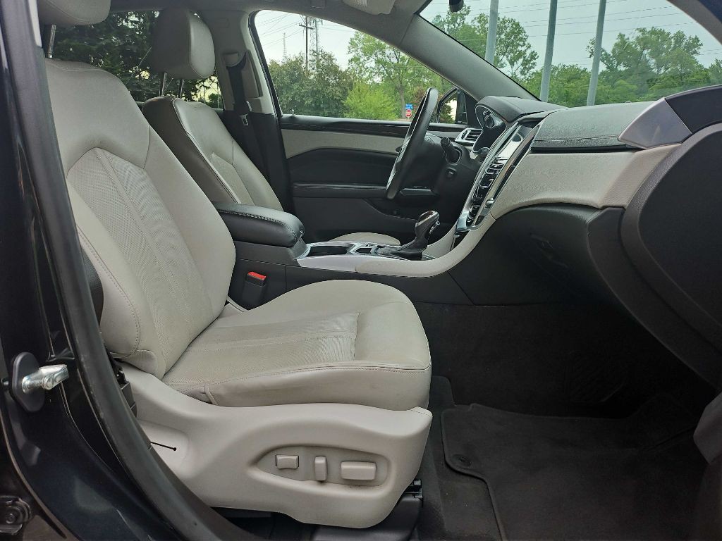 2013 Cadillac SRX Image 22