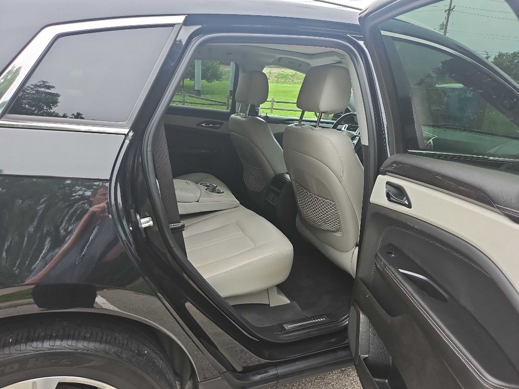 2013 Cadillac SRX Image 26