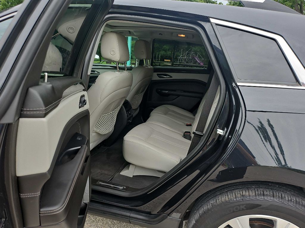 2013 Cadillac SRX Image 29