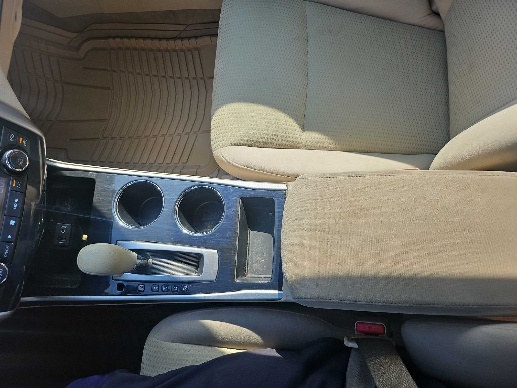 2014 Nissan Altima Image 17