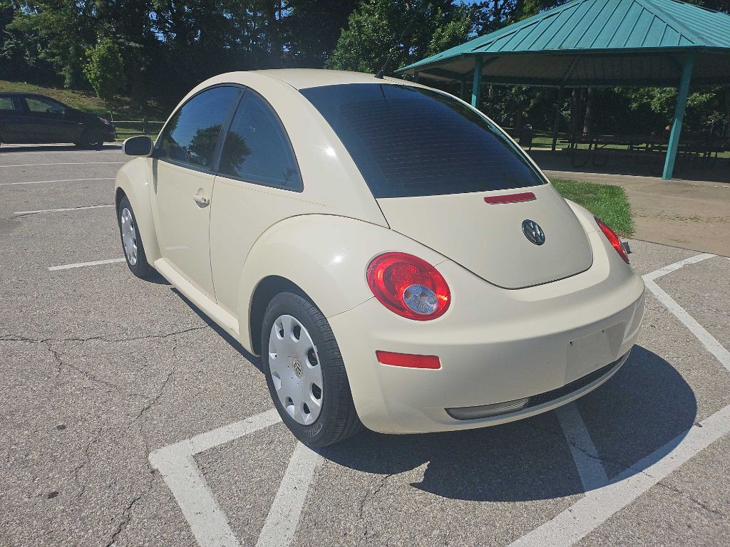 2007 Volkswagen Beetle Image 7