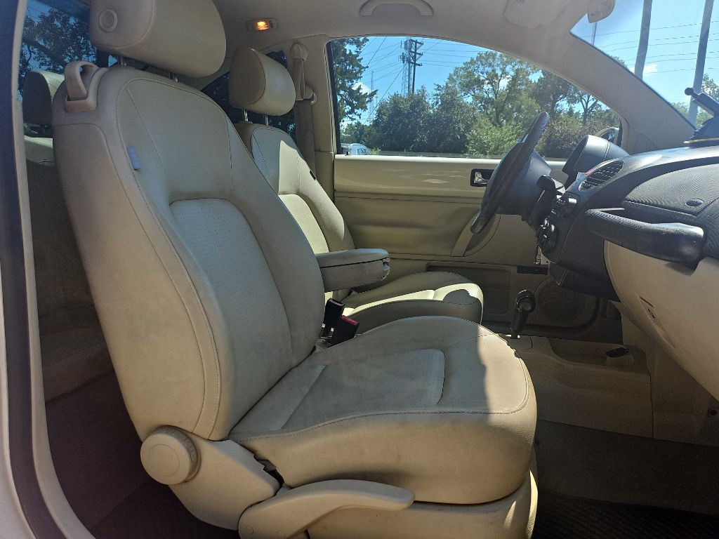 2007 Volkswagen Beetle Image 20