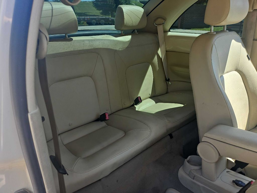 2007 Volkswagen Beetle Image 22