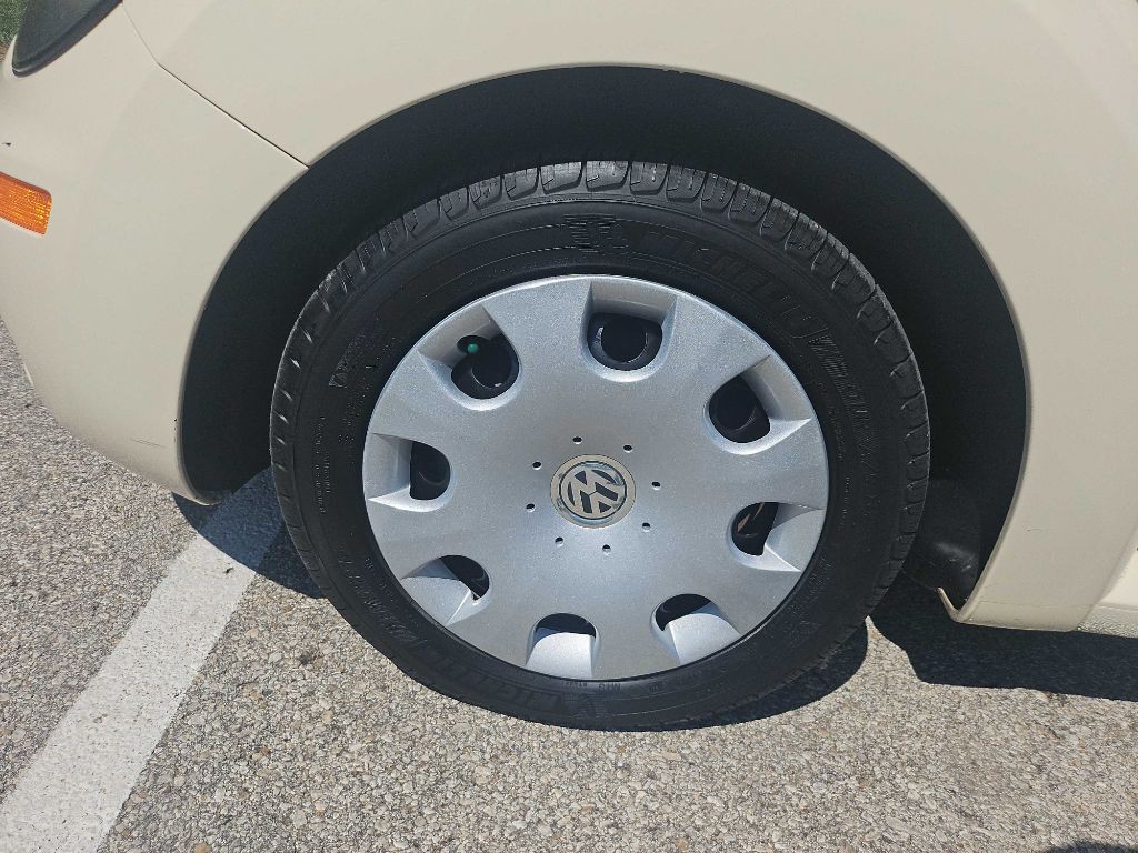 2007 Volkswagen Beetle Image 29