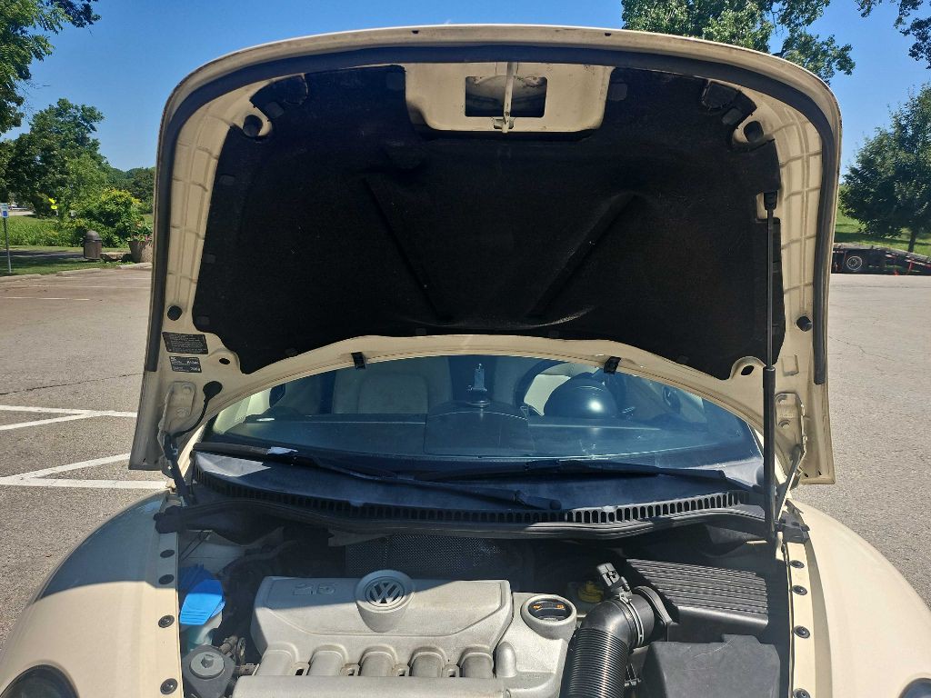 2007 Volkswagen Beetle Image 34