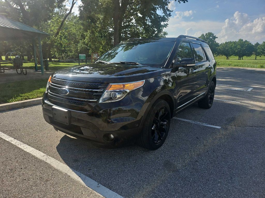 2015 Ford Explorer Image 1