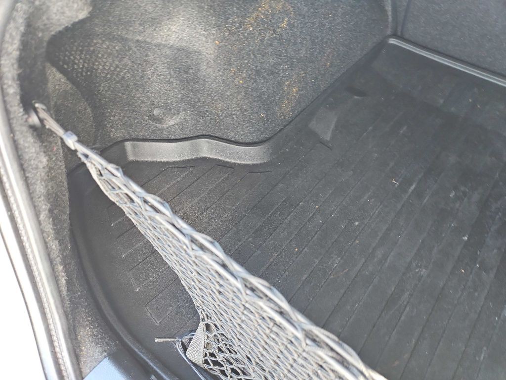 2016 Subaru Legacy Image 34