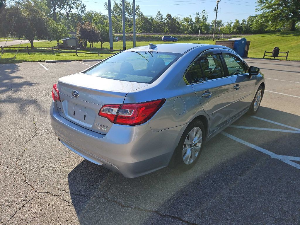 2016 Subaru Legacy Image 5