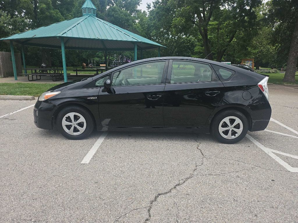2012 Toyota Prius Image 8
