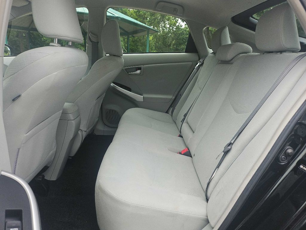 2012 Toyota Prius Image 24