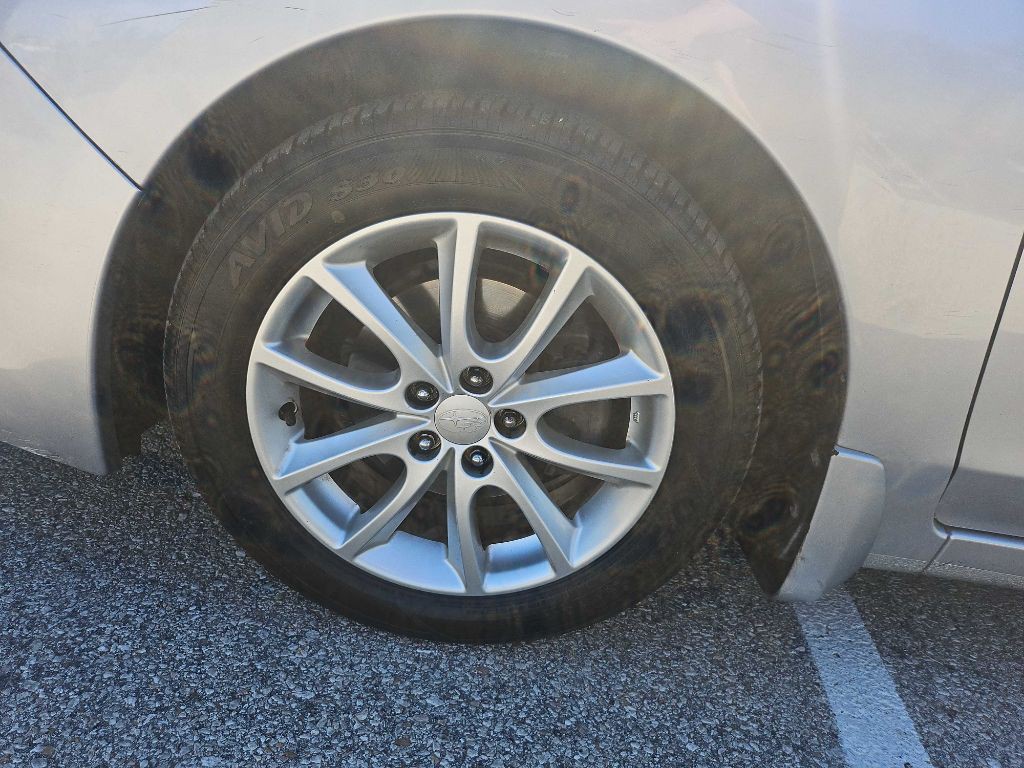 2014 Subaru Impreza Image 32
