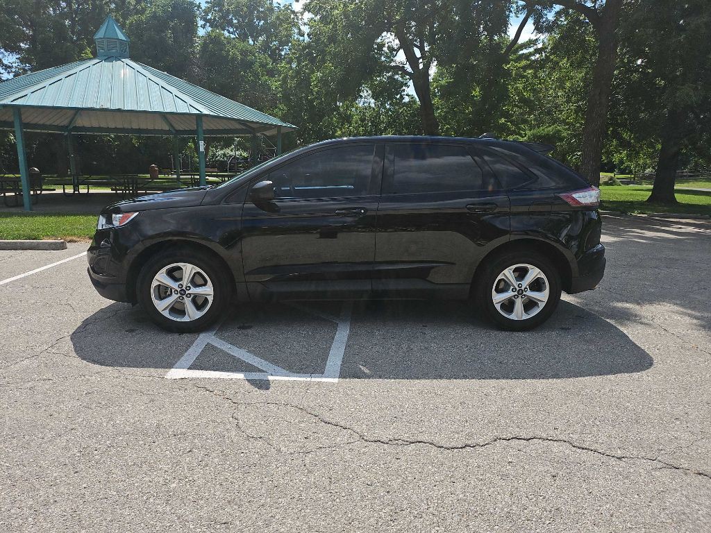 2017 Ford Edge Image 8