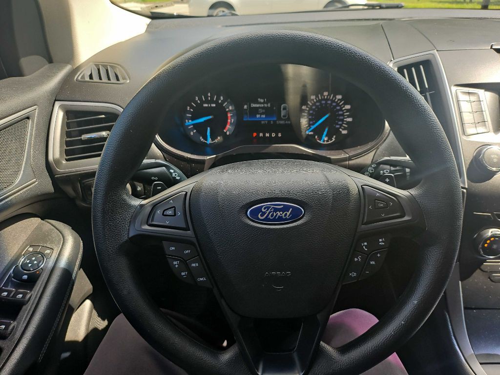 2017 Ford Edge Image 14