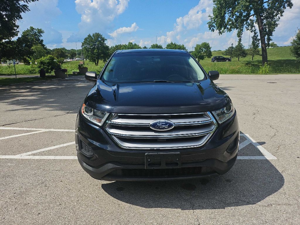 2017 Ford Edge Image 2