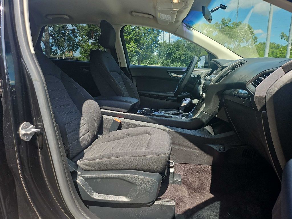2017 Ford Edge Image 20