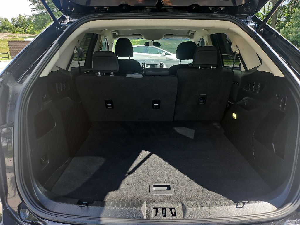 2017 Ford Edge Image 29