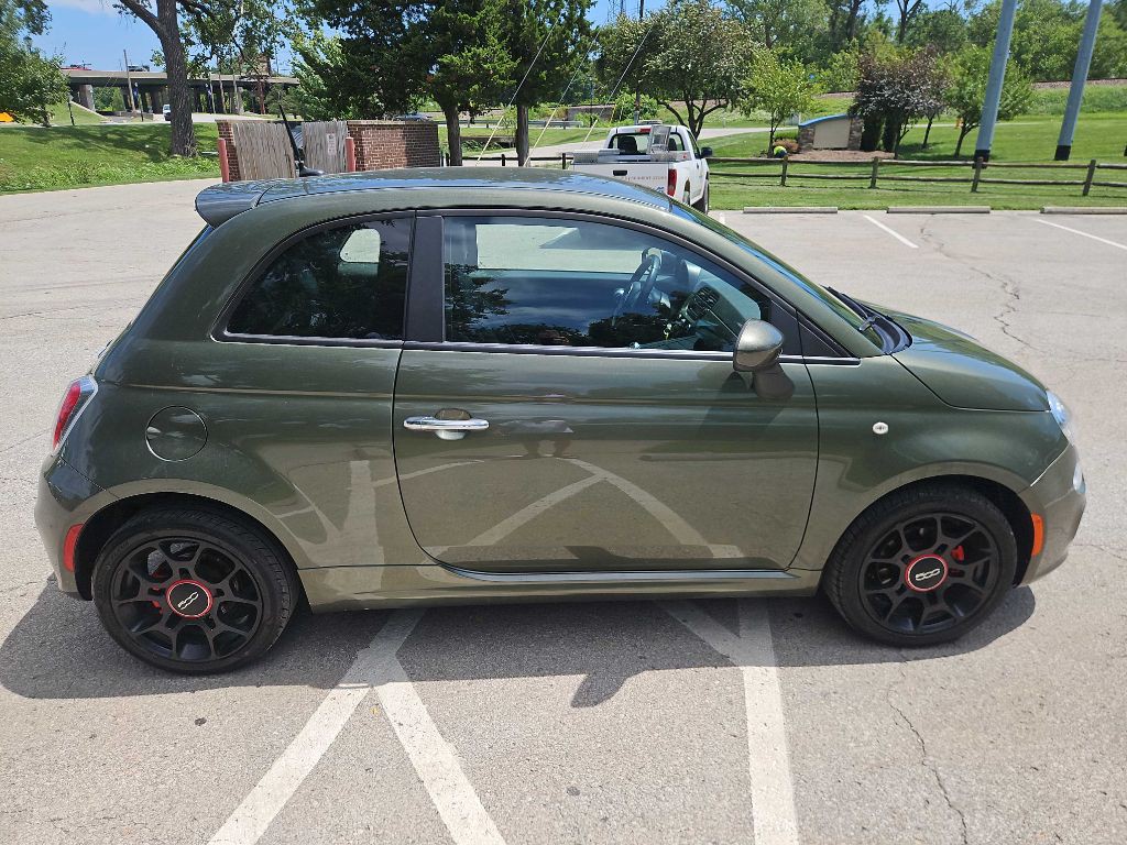 2012 FIAT 500 Image 4