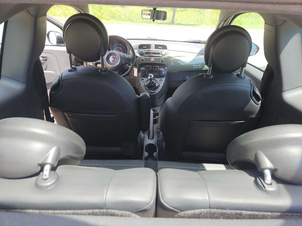 2012 FIAT 500 Image 38