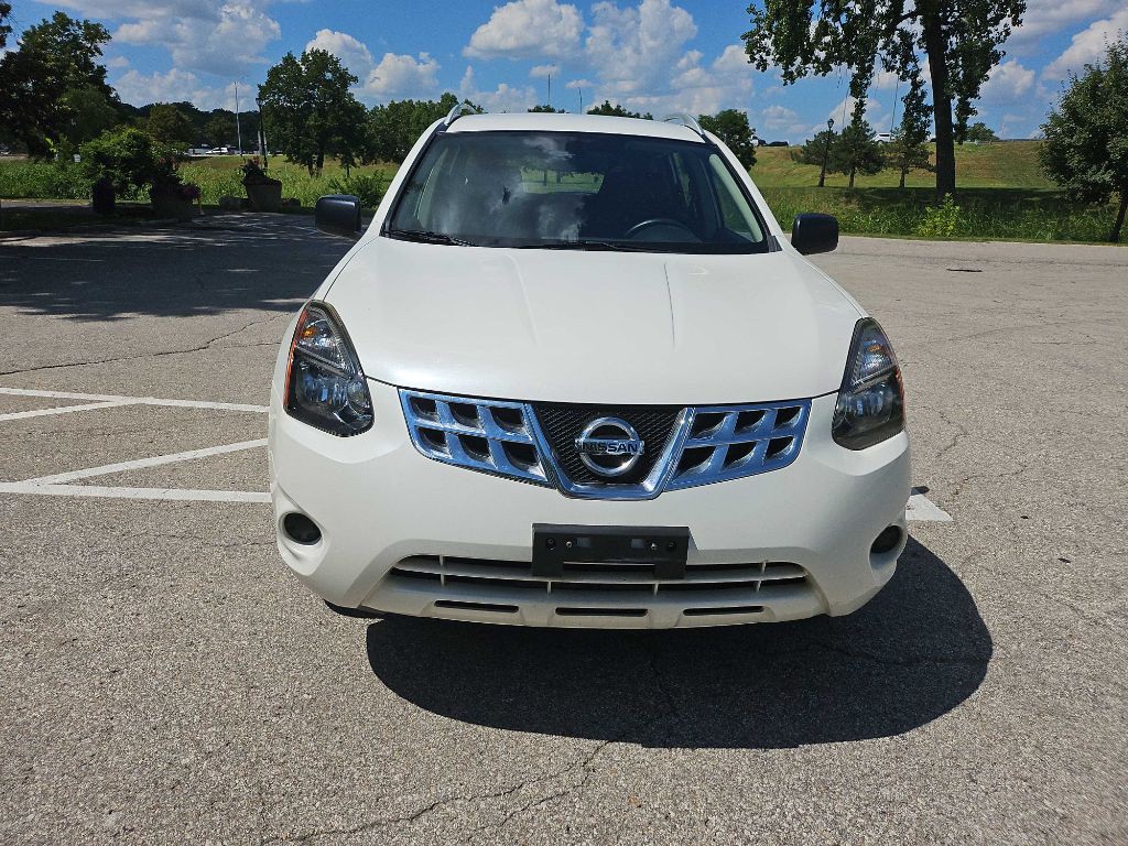 2014 Nissan Rogue Image 2