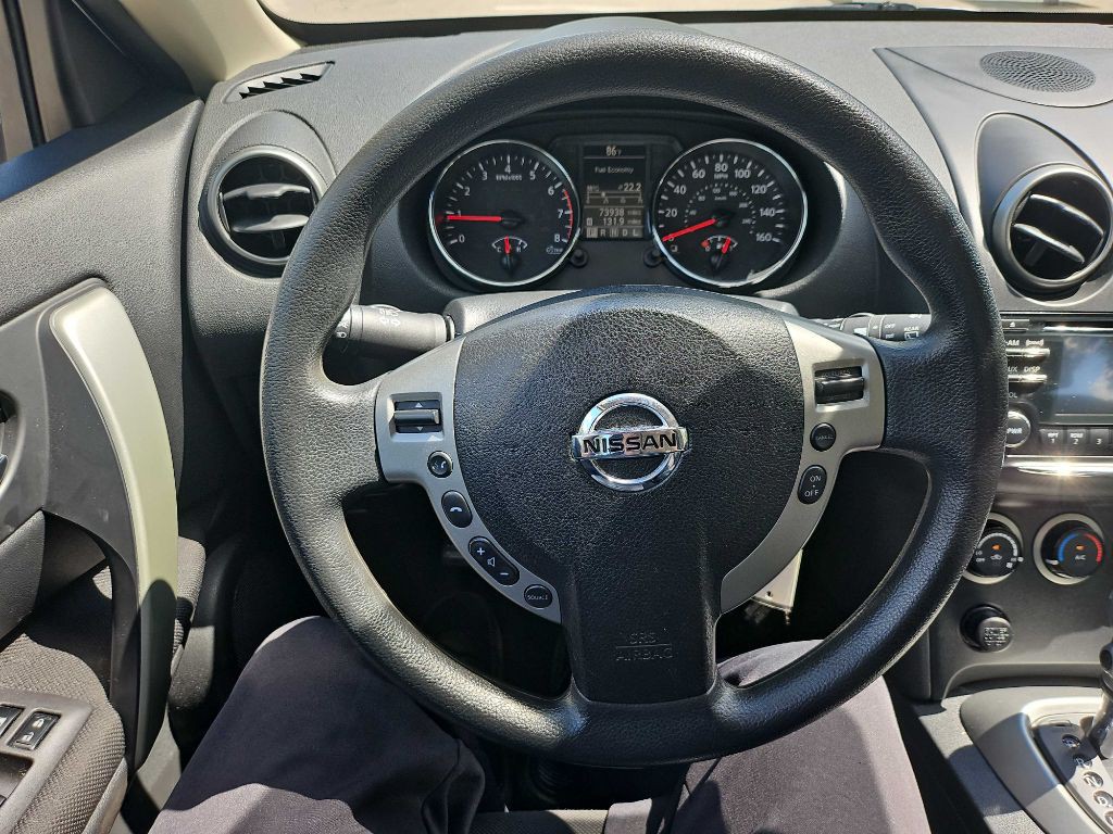 2014 Nissan Rogue Image 14