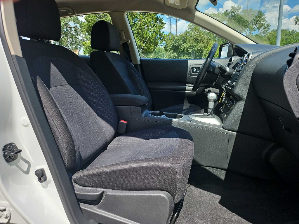 2014 Nissan Rogue Image 20
