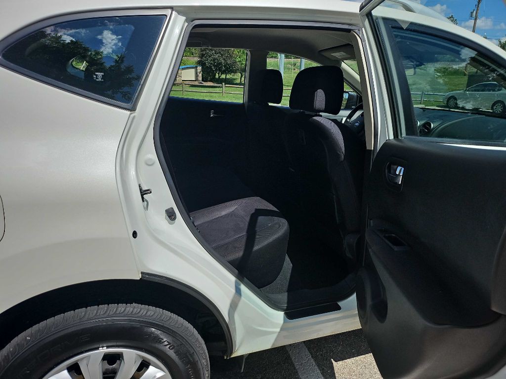 2014 Nissan Rogue Image 27