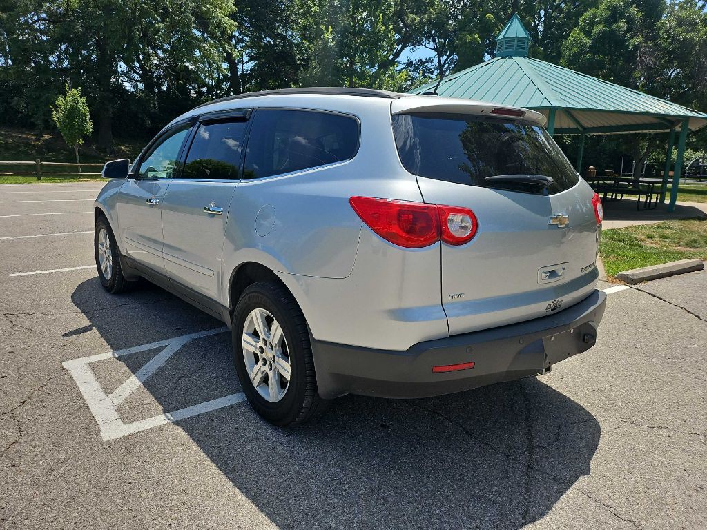 2011 Chevrolet Traverse Image 8
