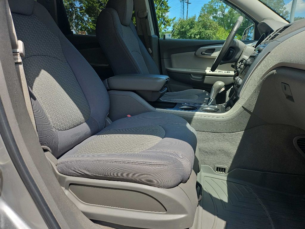 2011 Chevrolet Traverse Image 19