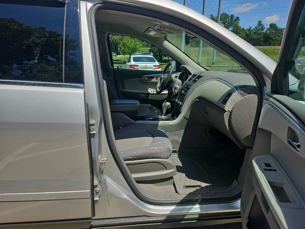 2011 Chevrolet Traverse Image 20