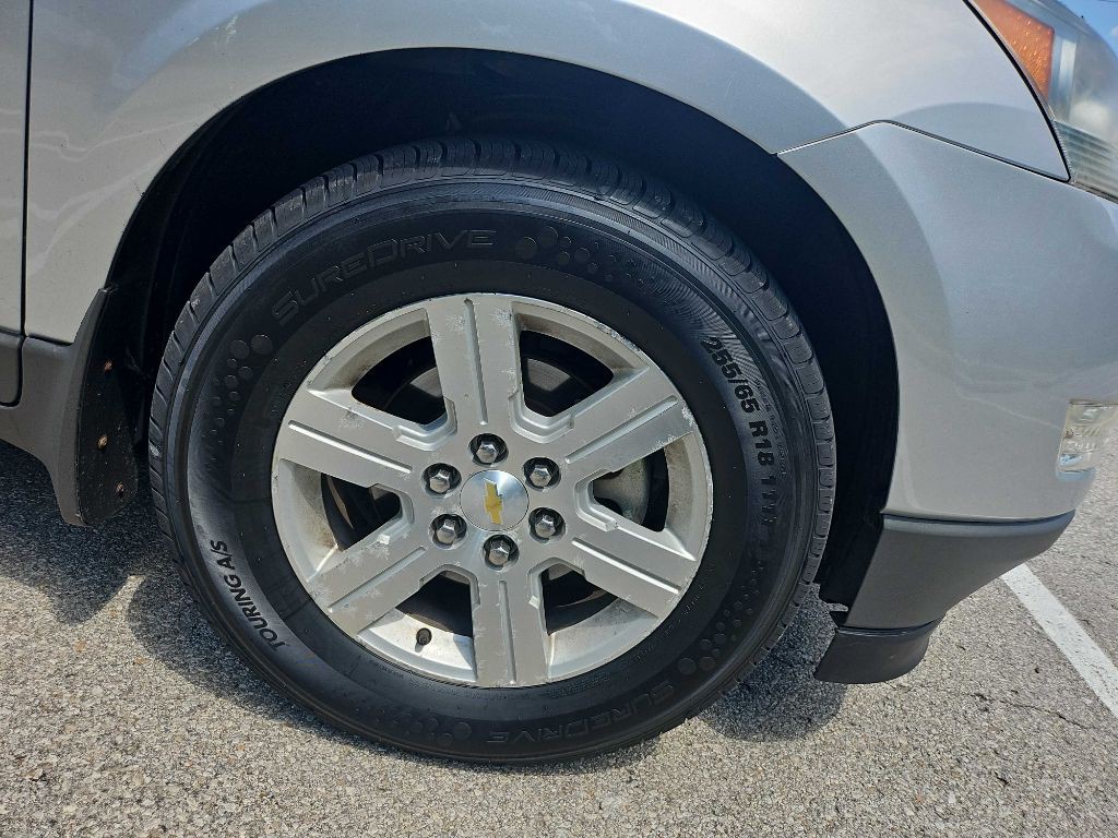 2011 Chevrolet Traverse Image 38