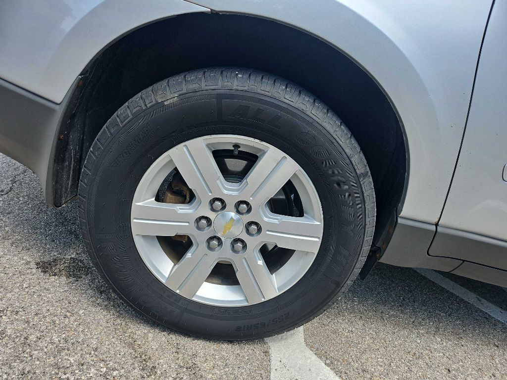 2011 Chevrolet Traverse Image 40