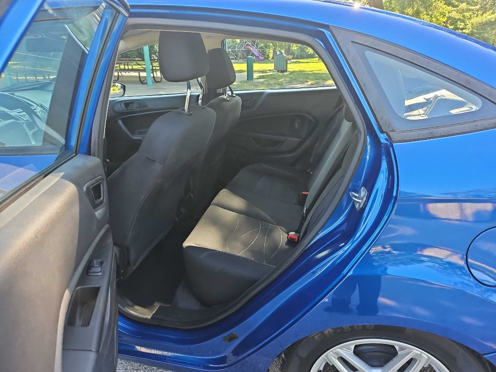 2019 Ford Fiesta Image 24