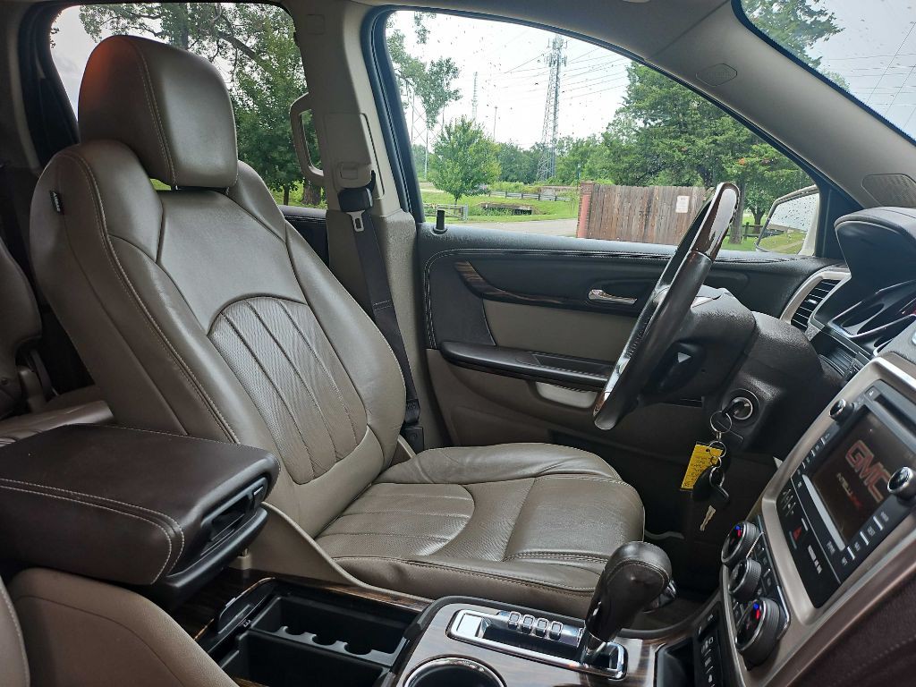 2013 GMC Acadia Image 23